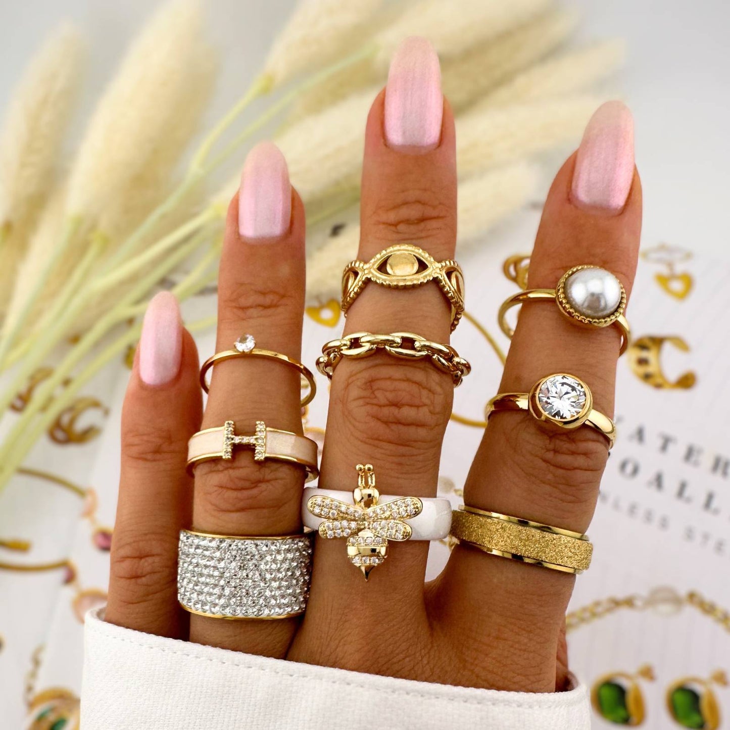 Elodie Pavé Statement Ring – 18K Gold-Plated